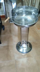 Bếp nướng inox tặng đâm thịt bếp nướng than hoa cỡ to cho 10 người ăn