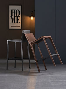 Italian Minimalist Saddle Leather Bar Chair Industrial Style High Stool Nordic Luxury Home Island Counter Chair