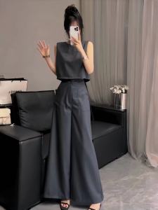 Minimalist Summer 2-Piece Set Casual Loose Leg Pants Vest No Sleeve Design Slimming Effect Comfortable Fit Summer Outfit for Women