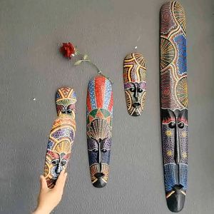 THAILUCKY หน้ากากไม้ เพ้นท์สี สไตล์บาหลี แขวนติดผนัง สีสันต่างๆ ของตกแต่ง ห้องนั่งเล่น ห้องนอน