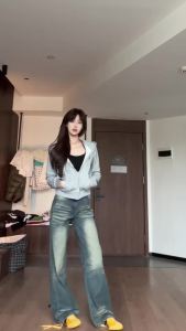 เสื้อกันหนาวเเขนยาวผู้หญิงมีฮู้ด ทรงสั้นซิบรูด รุ่น #77