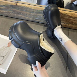 ผู้หญิง รองเท้าสลิปออนด้านล่างหนา ผ้าขนแกะ รองเท้าแตะในร่มกลางแจ้งแบบมีซับในกันลื่น สไตล์เกาหลี ส้นแบน อุ่น รองเท้ากันน้ํา