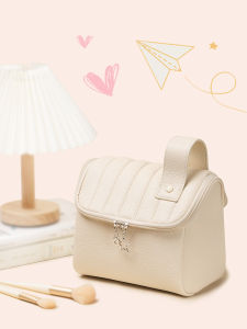 Upright Large Capacity High-end Portable Outing Makeup Bag