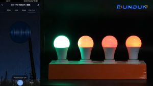 DunDun LED เล็ดลับ การควบคุม หนึ่งในเลือก การเปลี่ยนสี 16 ล้านสี และการควบคุมผ่านแอป หลอดไฟ LED E27 ราคาพิเศษ
