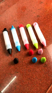 Cake Decoration Writing Pen with 4 Nozzle Cake Decorating Icing Piping Sauce Pens Squeezed Nozzles Kitchen DIY Pastry