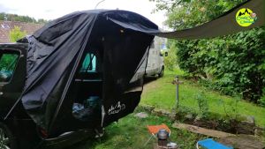 เต๊นท์ ท้ายรถ SUV แบรน์ LADUTA กันน้ำ สะท้อนความร้อน ใช้งานง่าย สินค้าพร้อมส่งจากไทย