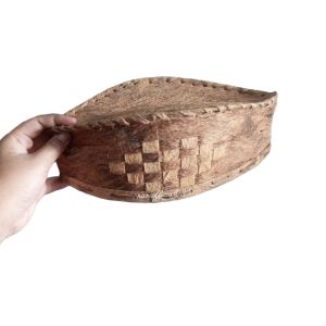 Peci kulit kayu motif Aa Boylang