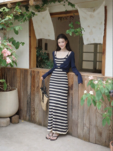 THROUS | Đầm Dáng Suông Hàn Quốc Phối Màu Đ eo Thon
