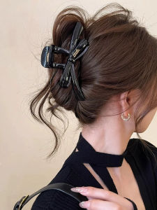 กิ๊บติดผมรูปฉลามสไตล์เกาหลีพร้อมโบว์ผีเสื้อสำหรับผู้หญิง กิ๊บติดผมแบบเรียบง่ายและหรูหราสำหรับผมด้านหลังศีรษะ