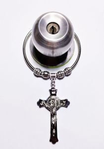 New Improved St. Benedict Exorcism Crucifix Door Hanger Chimes House Protection Against Evil. Free Pouches