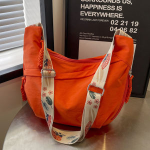 Versatile Small Bag 2024 New Arrival Special-Interest Design Bag Fashion Broadband Crossbody Dumpling Bag Crossbody Bag Underarm Bag Women