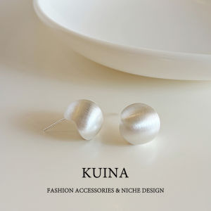 kuina | Elegant Silver Finish Ear Studs Luxury Earrings