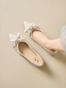 Josiny | French Style Pointed Toe Low-Cut Heel Lift Single Shoes