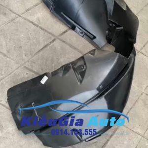 Chắn bùn lòng dè trước Ford Fiesta 2011-2021 8A6916114AG 8A6916115AG