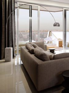 Modern Artistic Minimalist Floor Lamp