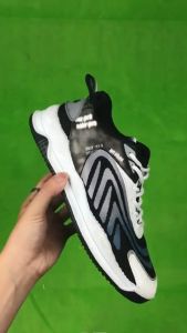 RJT Sepatu Gym Pria Sneakers Suho Sporty Bahan Kanvas Cocok Untuk Gaya Terbaru - Murah