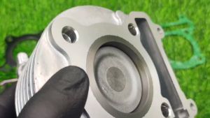 เสื้อสูบ ลูกสูบแหวนแท้เบิกศูนย์ Yamaha สแตนดาร์ด +เสื้อสูบเกรด a โรงงาน Mio fino nouvo มีโอ ฟีโน่ นูโว รุ่นคาร์บู รหัสข้างเสื้อ 5LW00