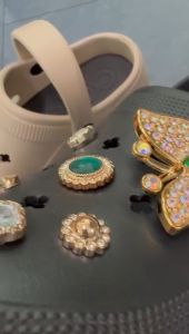 Lady light weight trendy wedge sandals with Raya color beads