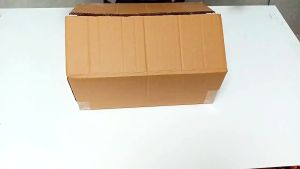 กล่องโชว์โมเดล กล่องโชว์ กันฝุ่น กันน้ำประกอบง่าย วัสดุอะคริลิก พร้อมไฟ LED สามารถต่ออนุกรมได้