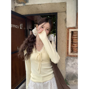 imimtuan | Áo Thun Hàn Quốc Elegance Viền Ren Ôm Sát Giúp Trẻ Hóa