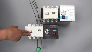 4P ATS 100A/160A/200A/250A Smart dual power source automatic switch