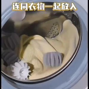 Combo 10 Banh Giặt Quần Áo Nhựa Dẻo Chống Rối Quần Áo Loại Lớn - Bóng giặt tạo lực ma sát cực tốt khi máy giặt chuyển động không làm phai màu quần áo / Bóng giặt silicon mềm / Quả Cầu Gai