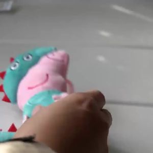 Peppa Pig Plush Toys Good Friend Dinosaur Page George Stuffed Plush Figure Keychain Backpack Pendant Childrens Toy Gift
