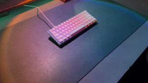 HXSJ | 61 Keys Mini Mechanical Gaming Keyboard Colorful RGB Backlit Red Switch Type C Hot-swap Keyboard for PC Desktop Laptop Gamer