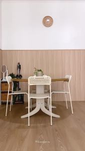 PIRA - URBAN DT160 Meja Makan Set dengan 6 kursi