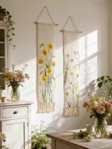 Watercolor Daffodil Flower Wall Tapestry Boho Floral Wall Hanging Tassel Decor for Living Room Bedroom Home Art Decoration Gift