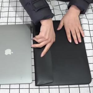 Simple Design 14 Inch Laptop Sleeve Magnetic Button Case for M1 MacBook Pro 14 PU Leather Laptop Pouch For HP Dell Huawei