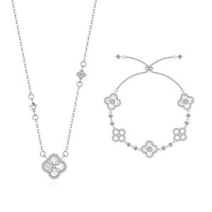 CHEESEFAN | White Mother of Pearl Four-Leaf Clover Bracelet for Women