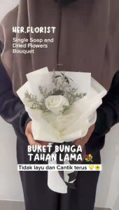 HER.FLORIST Single Soap and Dried Flower Bouquet  /  Buket Bunga Sabun dan Bunga Kering Hadiah Kado
