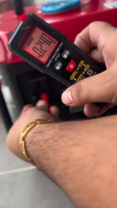 REAIM เครื่องปั่นไฟ220v เครื่องปั่นไฟเล็ก มอเตอร์ 2จังหวะ มือดึงสตาร์ท 220V/50HZ การผลิตไฟฟ้าที่เงียบ การชาร์จฉุกเฉิน ไฟฟ้าในบ้าน ใช้เครื่องกำเนิดไฟฟ้าชาร์จแบตเตอร