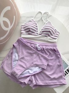 2024 ใหม่ ชุดบิกินี ผ้าขนหนูชุดสามชิ้นหลากสีร้อน ฤดูใบไม้ผลิ วันหยุดชายหาด เซ็กซี่ ว่ายน้ํา ชุดสูท สไตล์เกาหลี ชุดบิกินี