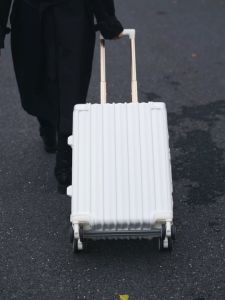 Roaming Koper List Titanium Size Kabin & Bagasi R099