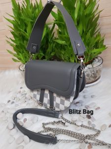Tas Selempang Wanita HK #Tas Fashion Wanita Terbaru/Tas Jinjing Wanita