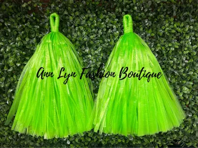 Pompoms for Hawaiian Costume and Cheerleading Dance