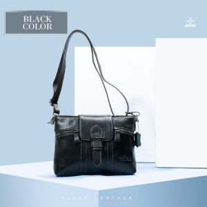 Tas selempang wanita bahan kulit sapi asli original branded fashion cewek berkualitas model trendy kekinian terbaru distro