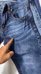Celana Jeans Standar Soft: Pilihan Celana Panjang Cowok Denim