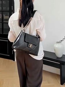 Fashionable sheepskin handbag single shoulder womens bag high-end diamond checkered chain bag B0293