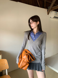 Red Celebrity Studio Womens Long Sleeve Base Shirt Inner Wear T-Shirt Elegant Unique Style Autumn 2025 New Arrival