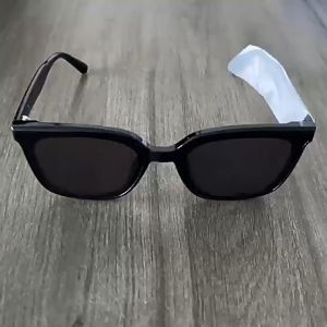 Kacamata Hitam Wanita Kotak & Fashion Sunglasses Anti UV