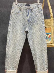 Fashionable Ripped Straight Leg Mens Jeans Luxury Lightweight Design Sensation Casual Urban Style Breathable Comfort Fit