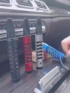 ฟังก์ชั่นบุหรี พร้อม ไฟแช็คไฟฟ้า 2 in 1 ราคาถูกต้อง 1 มวน น้ําหนักเบา สถานที่ที่ใช้งานได้ทุกที่