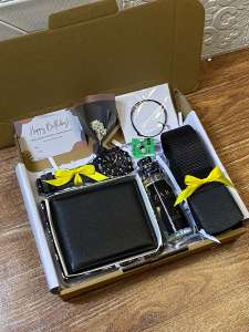 HAMPERS COWOK MURAH KADO ULANG TAHUN COWOK KADO ANNIVERSARRY KADO GRADUATION KADO VALENTINE KADO WEDDING KADO IDUL FITRI