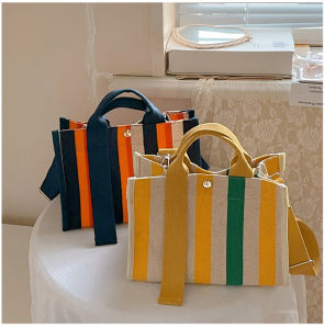 Waris Bag GOOD LUCK CANVAS BAG สินค้าพร้อมส่งจากไทย ไม่มีดอกไม้แถมนะคะ