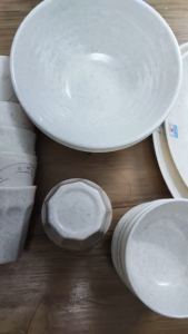 Ly / cốc nhựa uống trà đá meelamine vân đá kem LY 27: Ø 8.8 x 13.3 cm - 400 ml