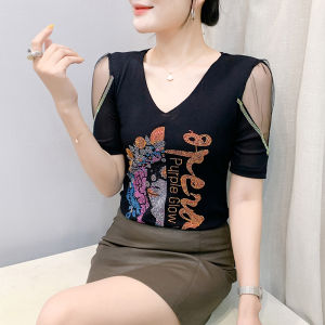 Yimei Áo Thun Nữ lấp lánh ngắn tay lưới phối cảnh gợi cảm Mới Mùa Hè 2025 Áo khiêu vũ tay ngắn cổ chữ V thời trang đính kim cương