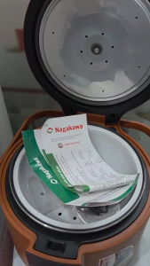 NỒI CƠM NẮP GÀI 2.2L  NAGAKAWA NAG0144. ĐẸP -BỀN- SANG